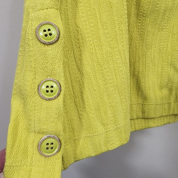 Anthropologie Maeve NWOT greeenish yellow woven button detail tank top size med - Picture 7 of 7